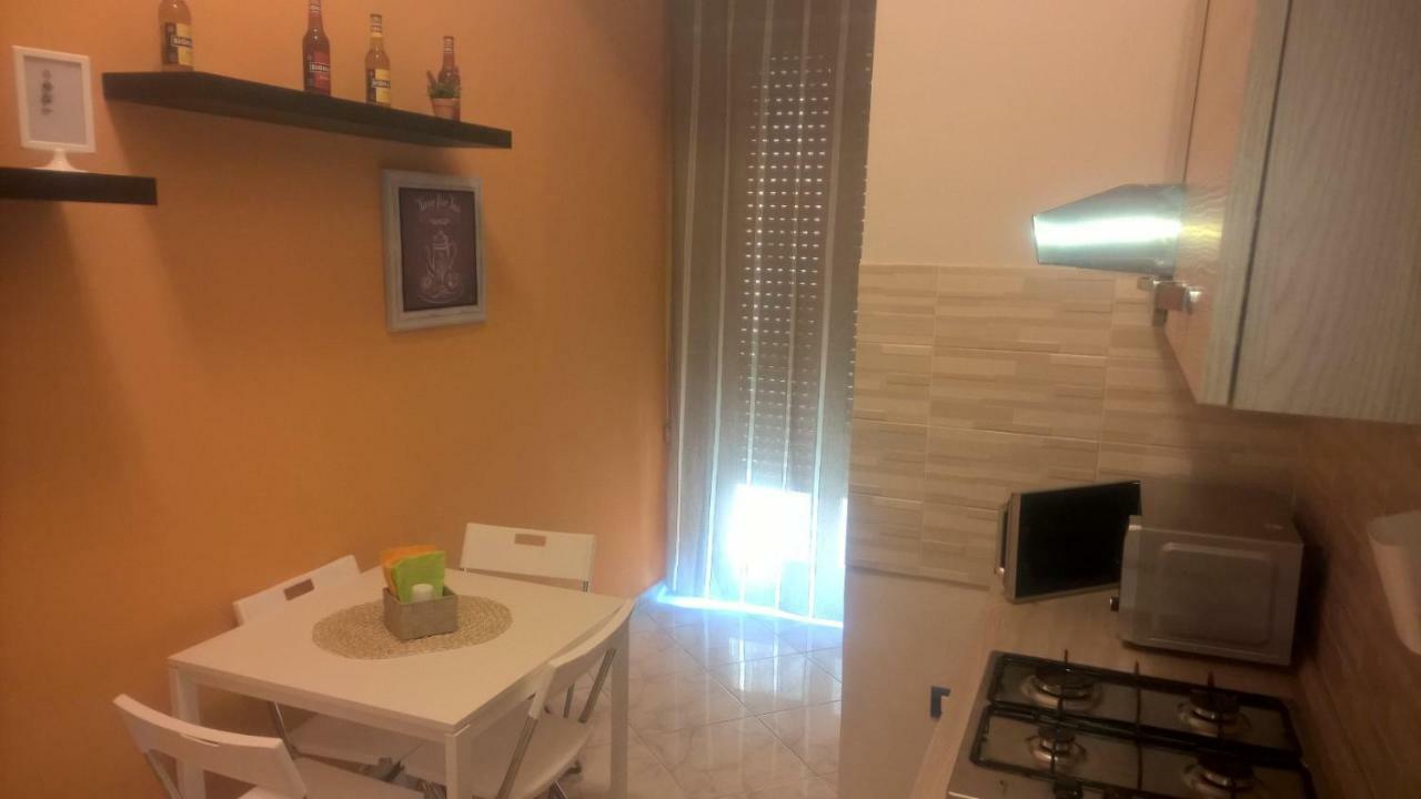 B&B Anny Неаполь Экстерьер фото